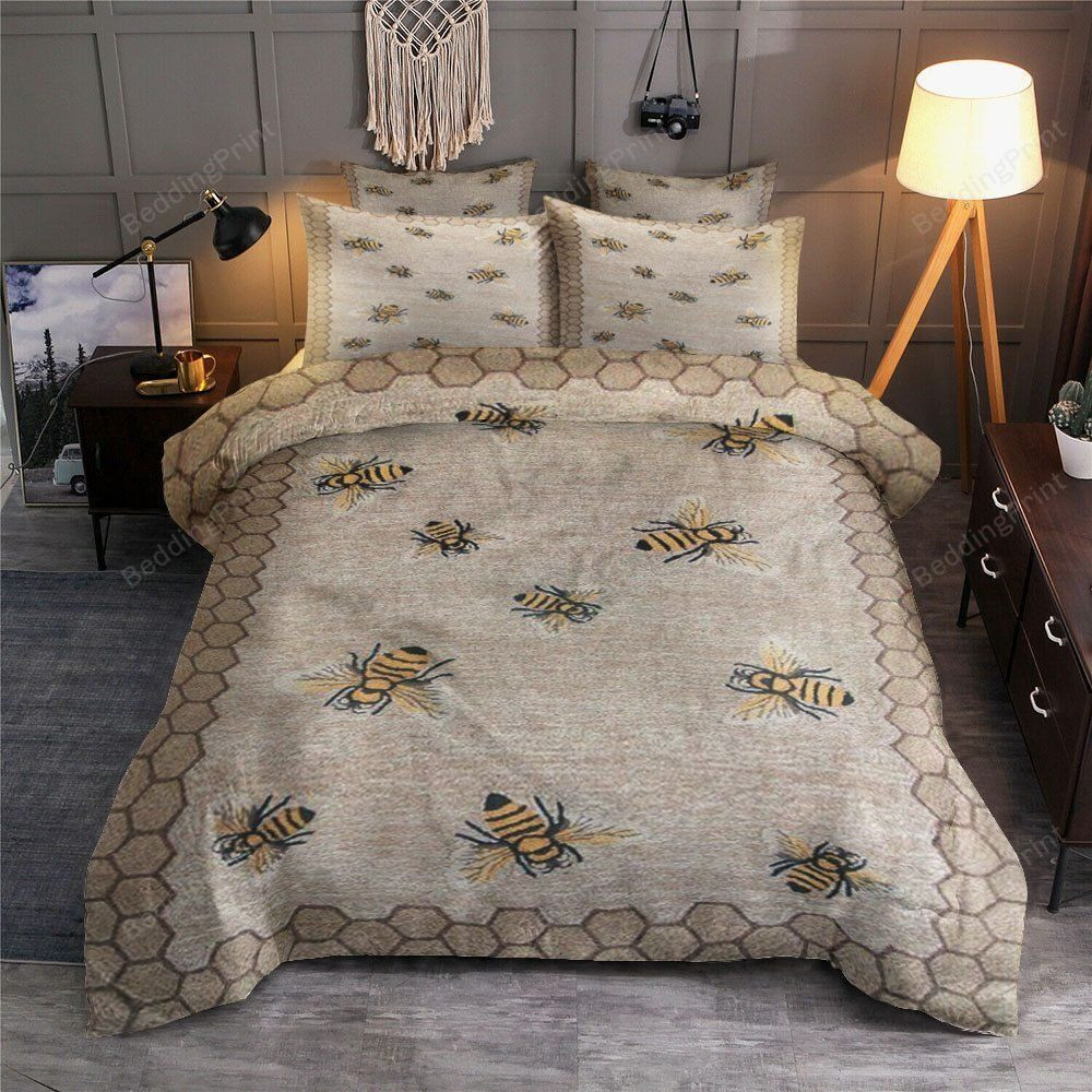 Bee Pattern Beehive Bedding Set (duvet Cover & Pillow Cases)