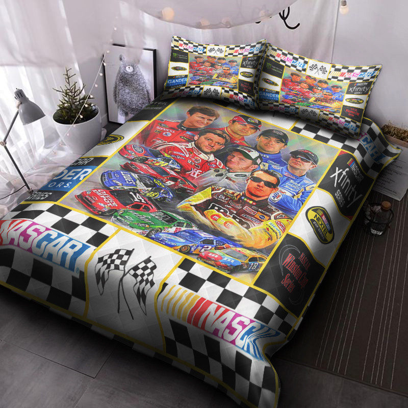 Nascar Stars Quilt Bed Set