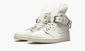 Air Jordan 1 High “COMME des Garçons – White”