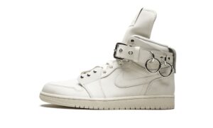 Air Jordan 1 High “COMME des Garçons – White”