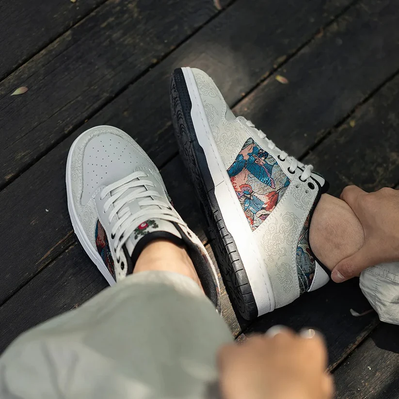 Dunhuang Mythos Sneakers - Image 4